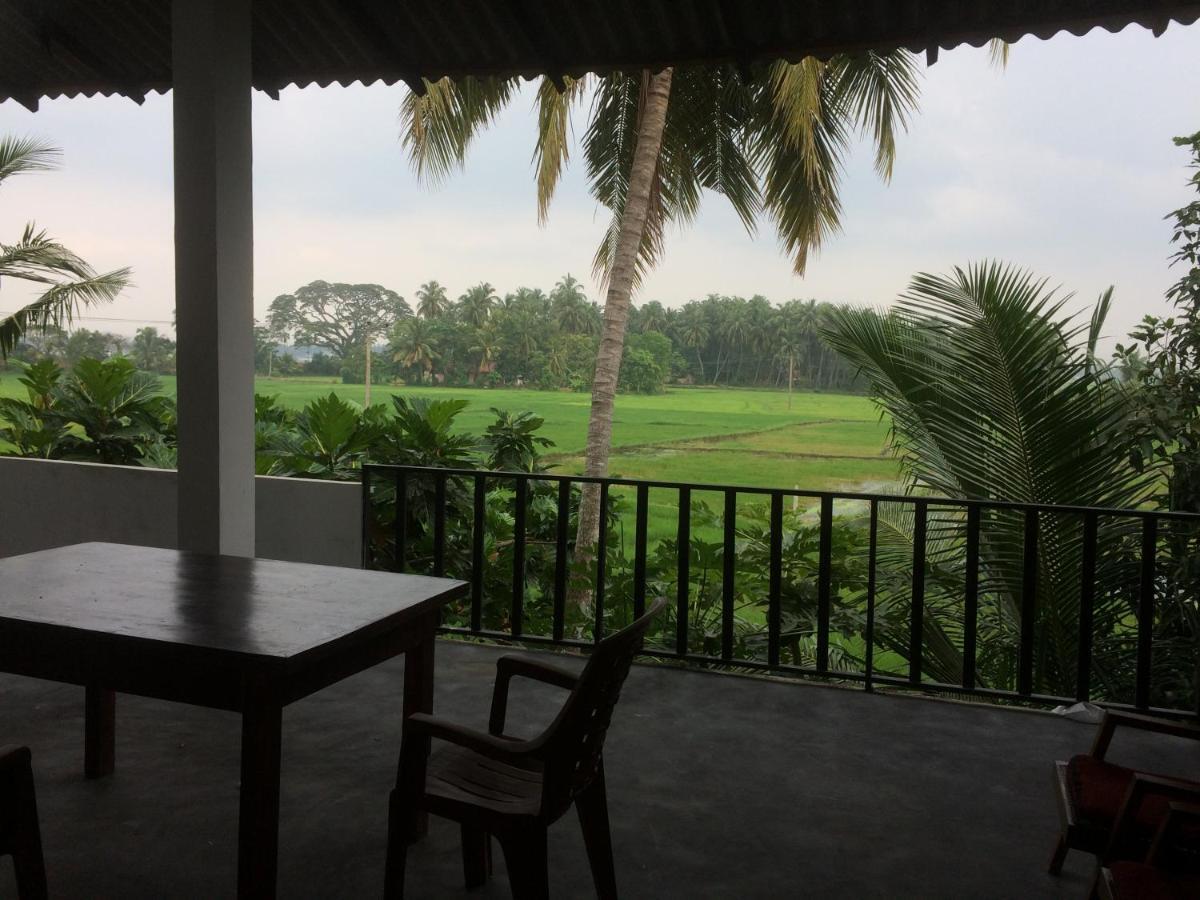 Hotel View Point Тіссамахарама Номер фото